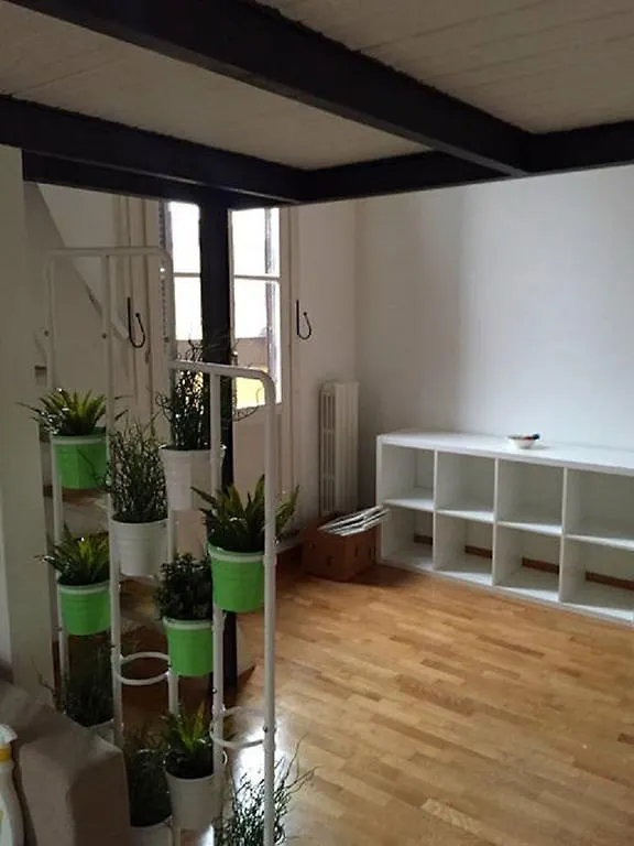 V12 Design Apartments Milan