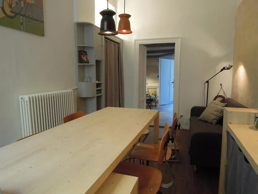 V12 Design Apartments Milan