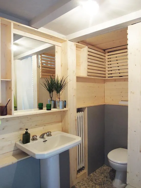V12 Design Apartments Milan Italie