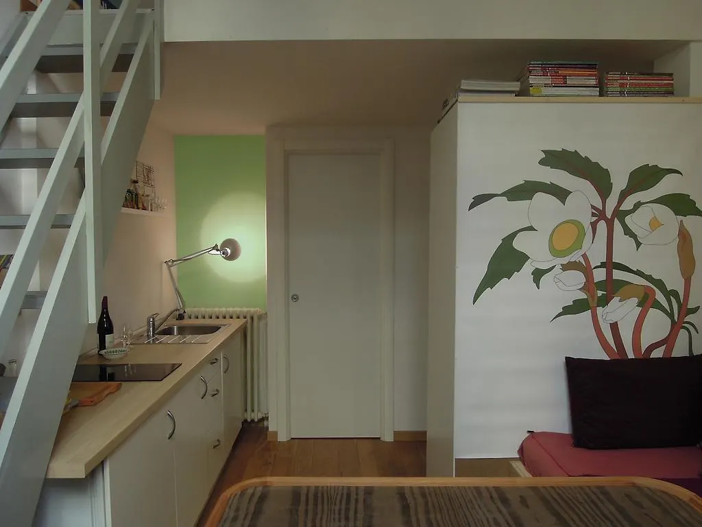 V12 Design Apartments Milan
