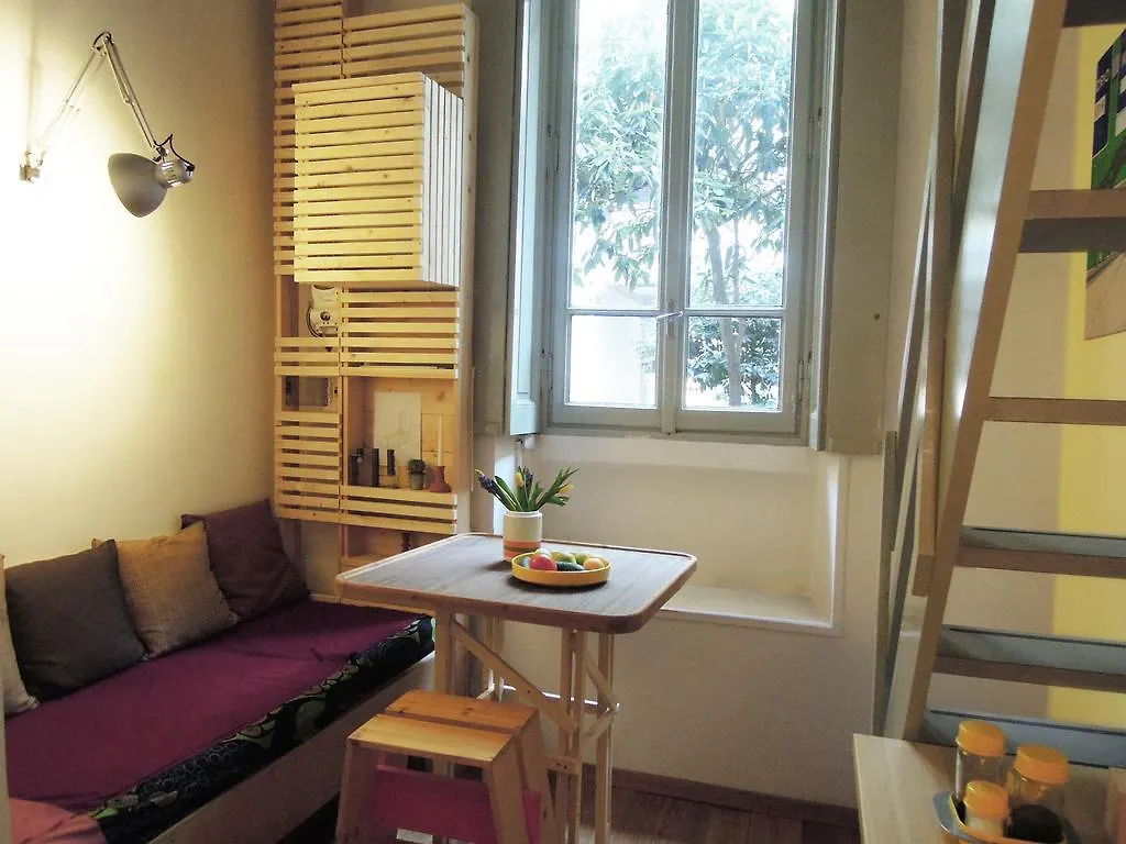 V12 Design Apartments Milan